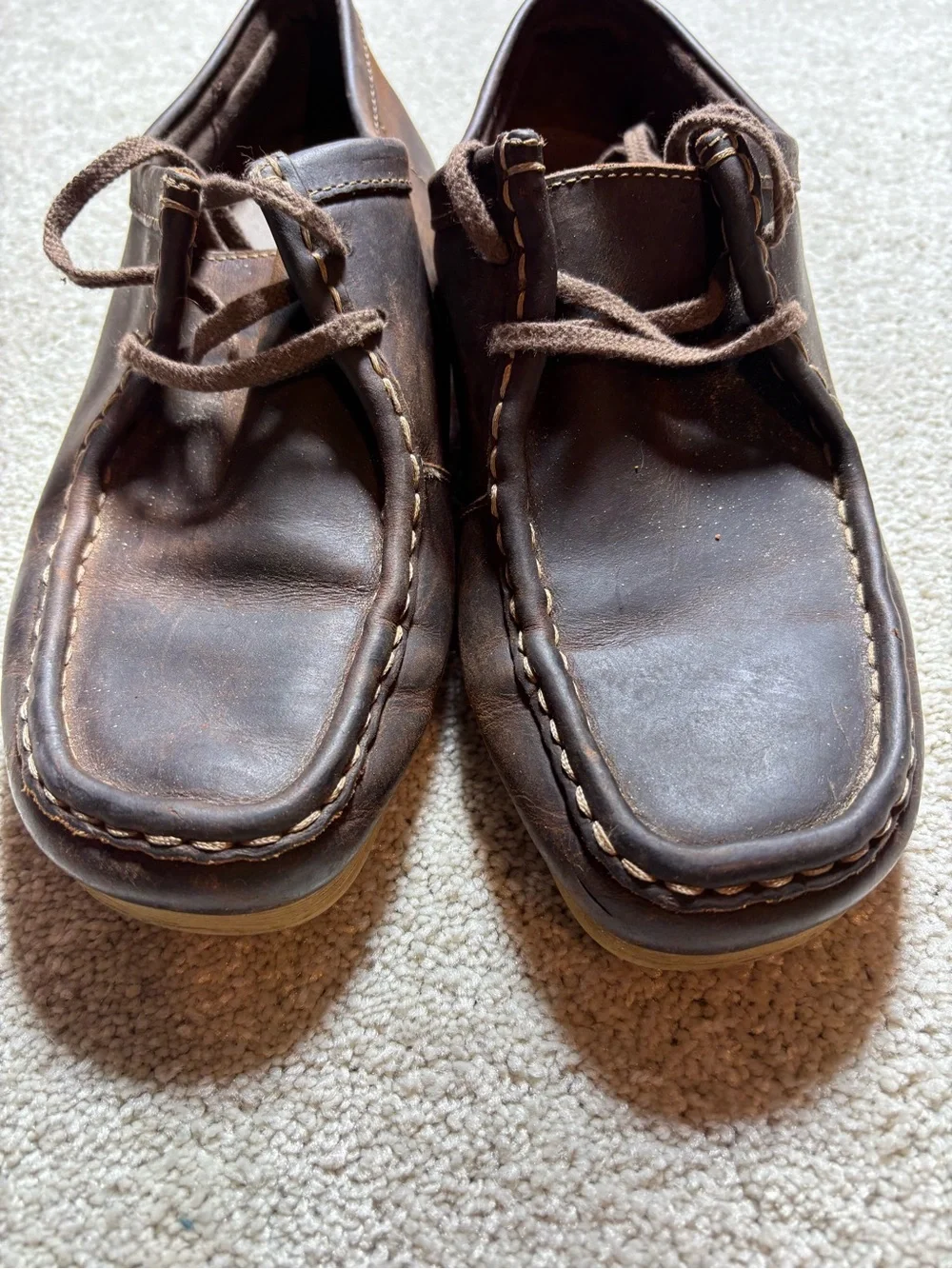 Clarks wallabies women’s sz 11